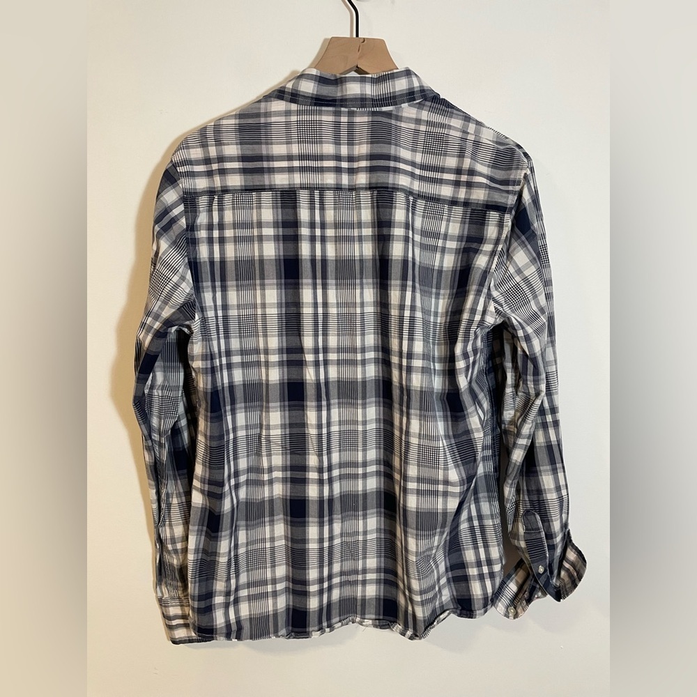 21Men Plaid Long Sleeve Button Down Shirt Mens Size Medium Flip Cuff Detail - Picture 5 of 9